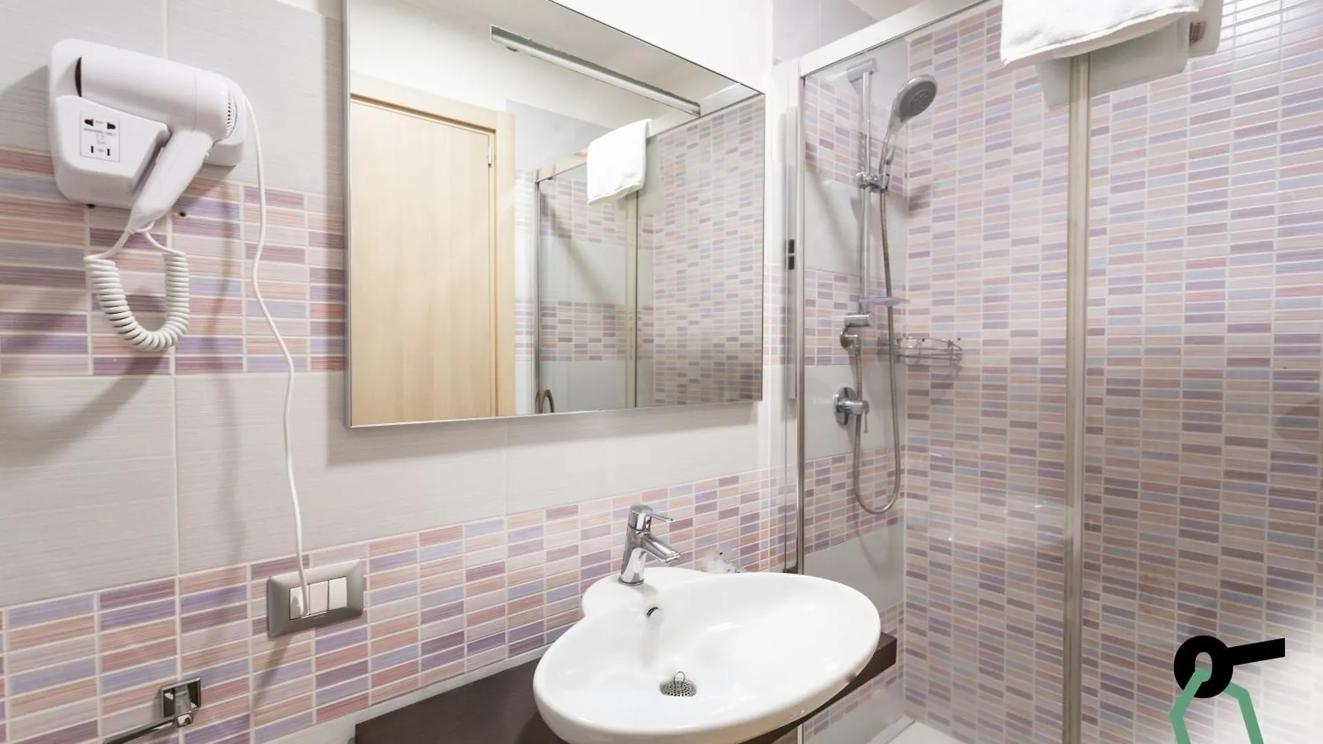 Aparthotel Hotiday Room Collection - Roma Barberini Italy