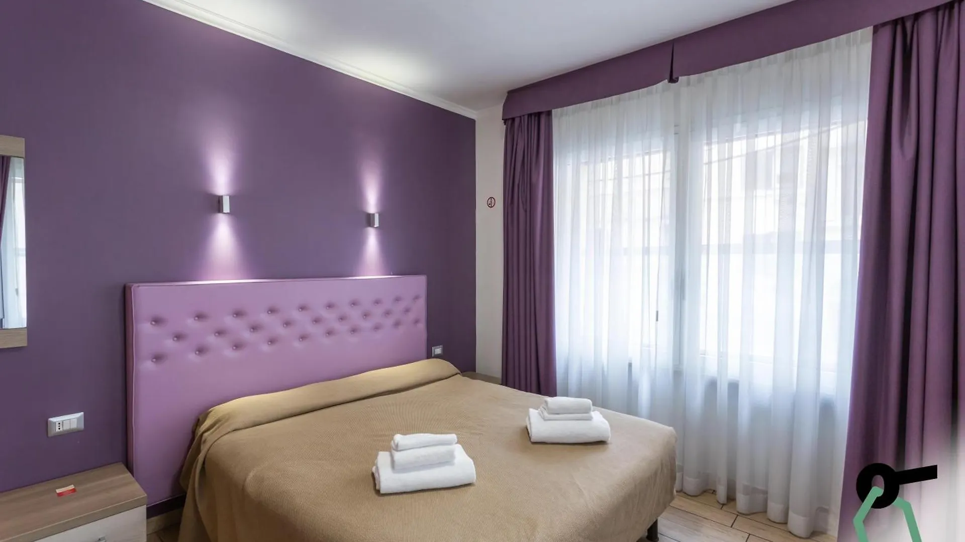 Aparthotel Hotiday Room Collection - Roma Barberini