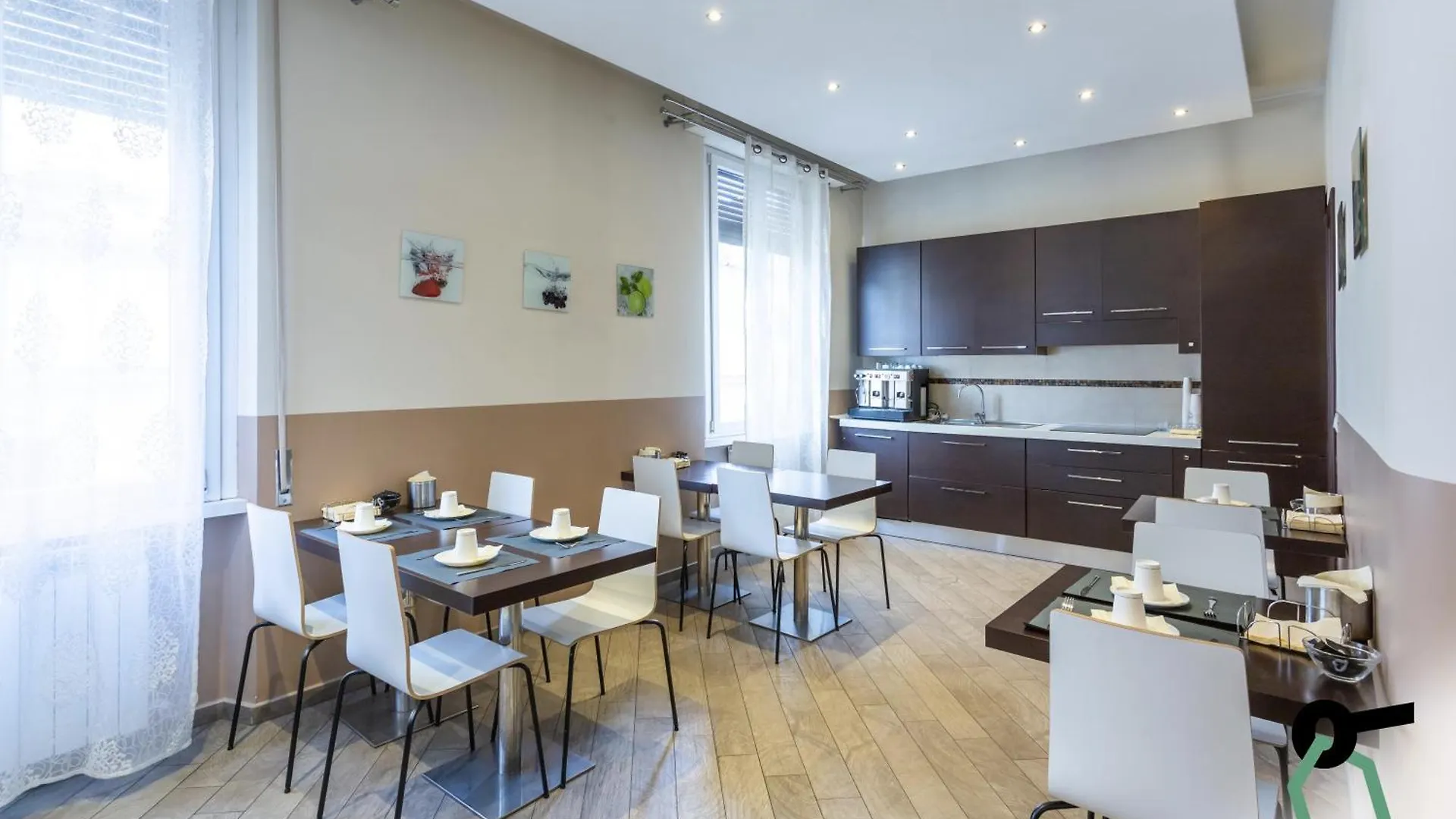 Aparthotel Hotiday Room Collection - Roma Barberini Italy